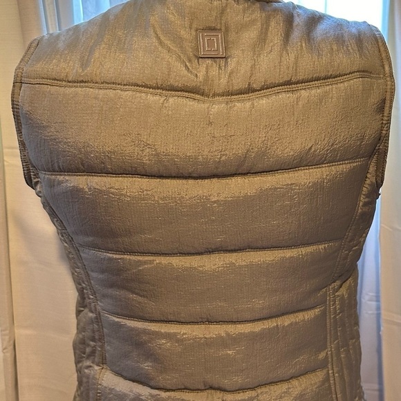 Liz Claiborne size L Sport Puffer Vest Color Gray - Picture 4 of 6